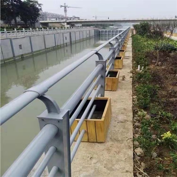 橋梁（liáng）護欄